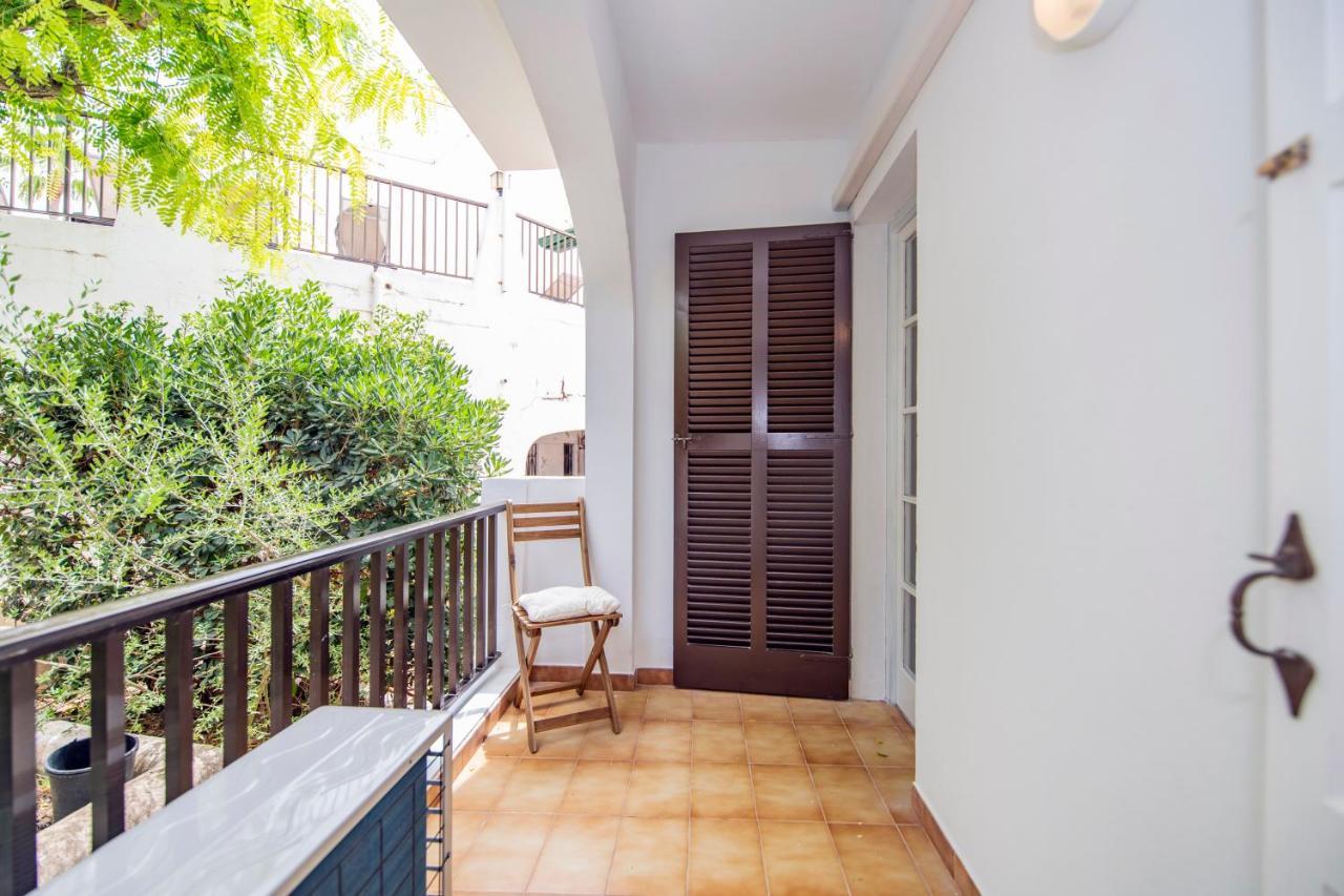 Siesta Mar Originals Aparthotel Cala En Porter  Εξωτερικό φωτογραφία